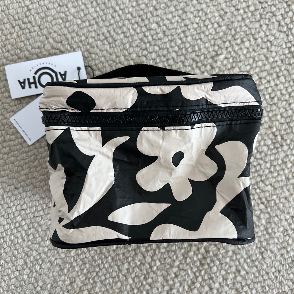 ALOHA Collection Fall Flowers Cabin Crew Kit